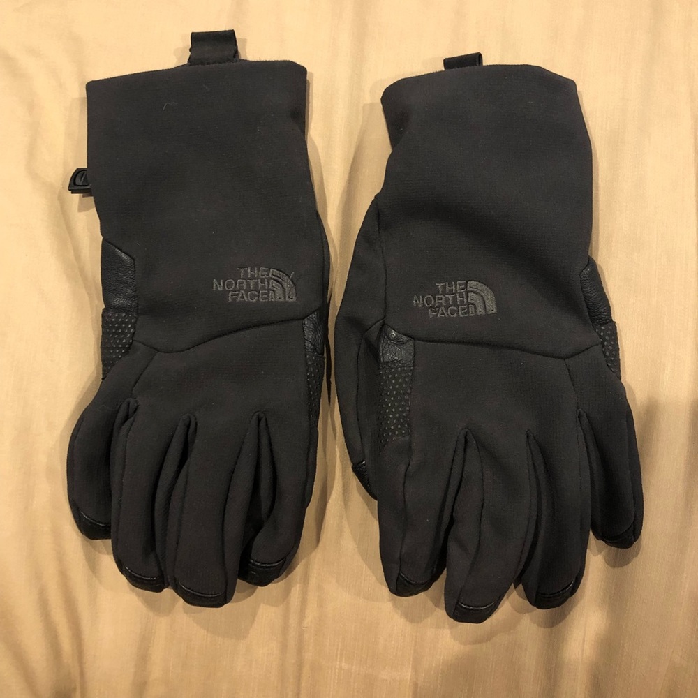 North face e-tip gloves